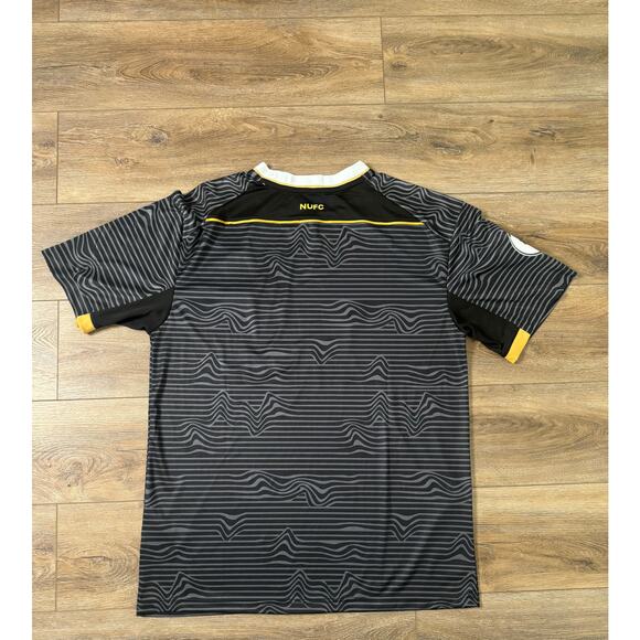 21/22 New Castle United Away Kit Jersey Mens XXL Castore - Picture 2 of 7